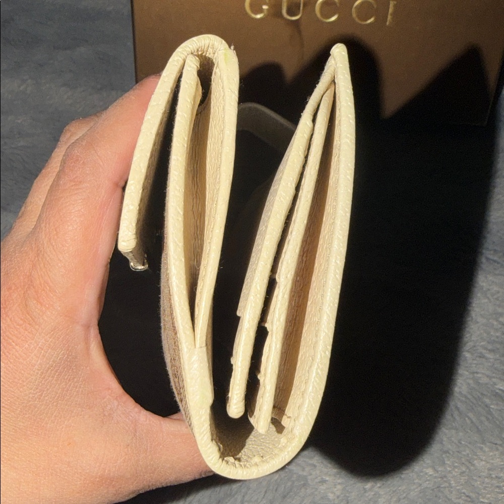 Brand New unused Gucci GG Supreme canvas continental flap wallet box n dust bag. - Picture 10 of 11